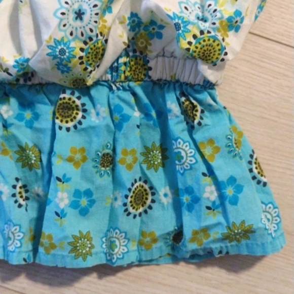 🆕+ Size Stretch FLORAL, Lined Top w Embroidered Elastic Upper & Ruffle Peplum!! - Picture 4 of 6